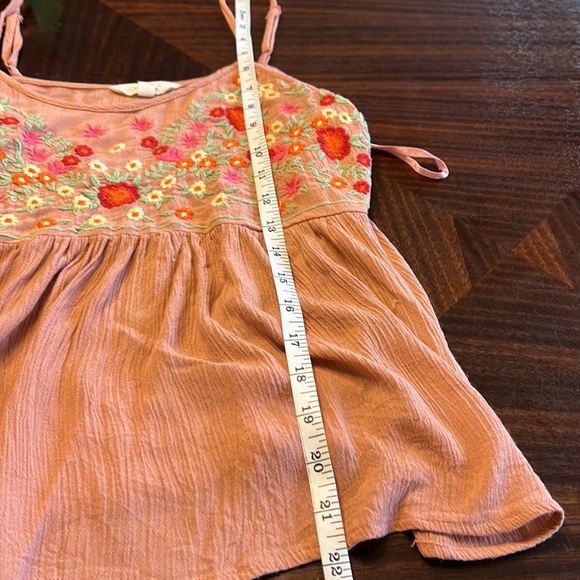 SIM & SAM | Floral Embroidered Spaghetti Tank | Size XS - Picture 8 of 8
